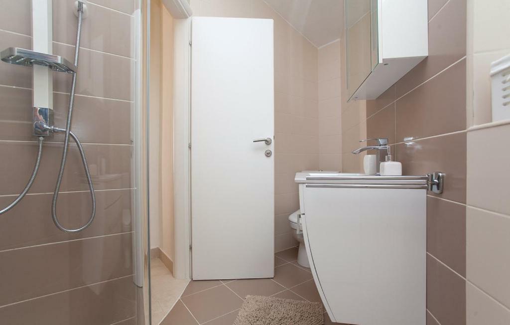 Beautiful Apartment By The Sea Prizba Exteriör bild